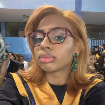 Babysitter in La Molina: Arlinne