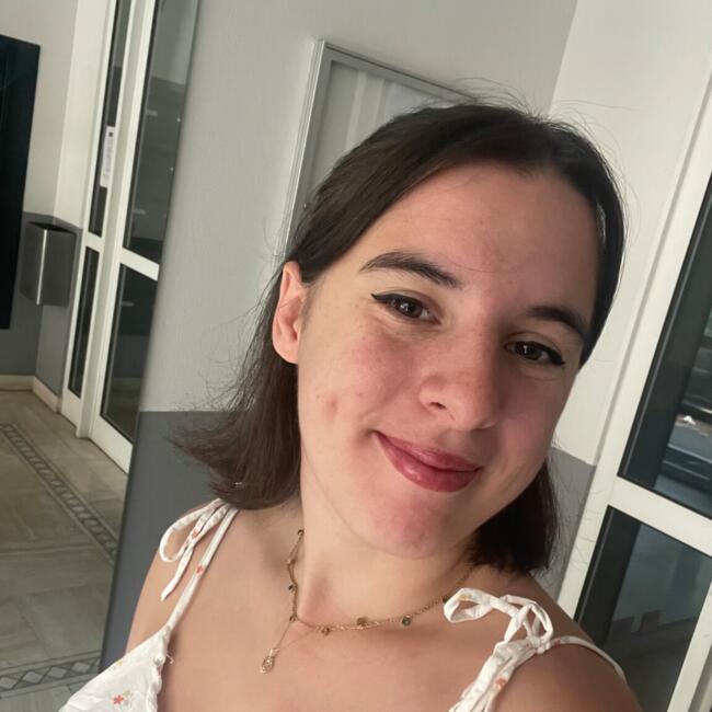 Babysitter in Nantes: Mélody