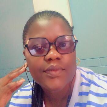Babysitter in Germiston: Edeline