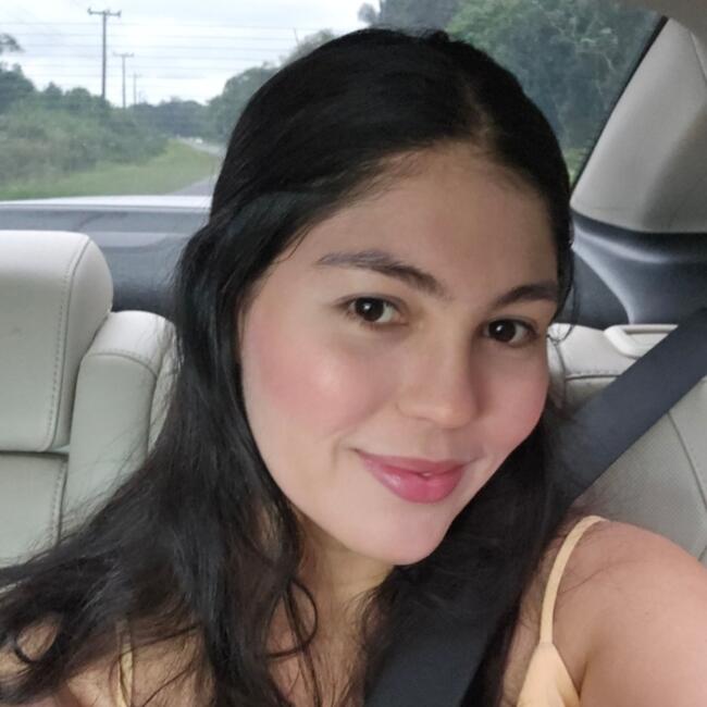 Emprego de babá em Cuiabá: Maria