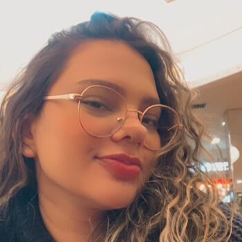 Babysitter in Campos dos Goytacazes: Juliana