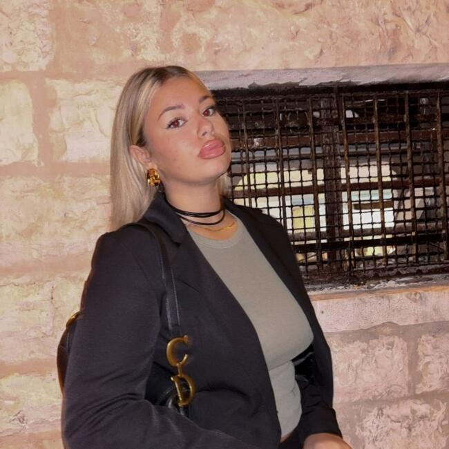 Babysitter a Bari: Brenda