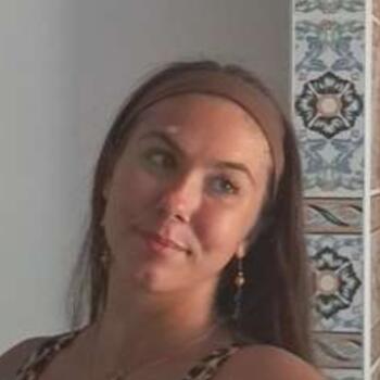 Babysitter in Montendre: Cayla