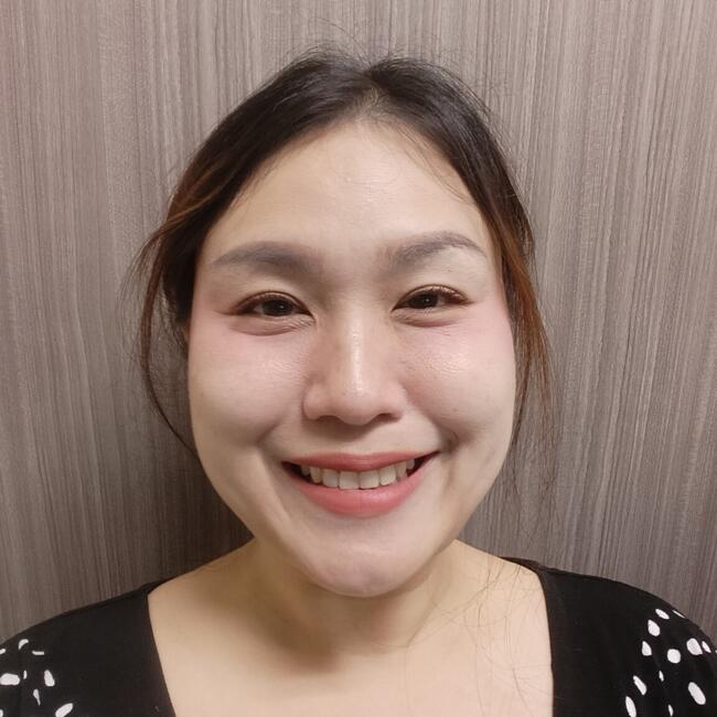 Babysitter in Ban San Phak Wan Luang: Birdy