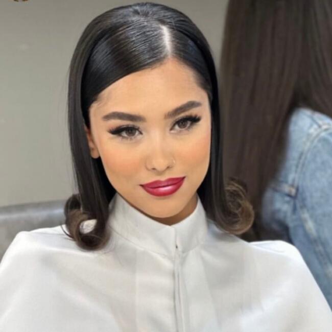 Babysitting job in London: Hibah