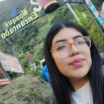 Niñera Quito: Daniela