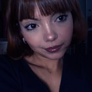 Babysitter in São Paulo: Mirela