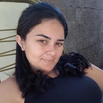 Babysitter Dourados: Janaina