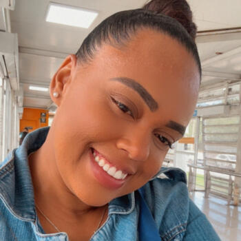 Babysitter Rio de Janeiro: Glaicyane
