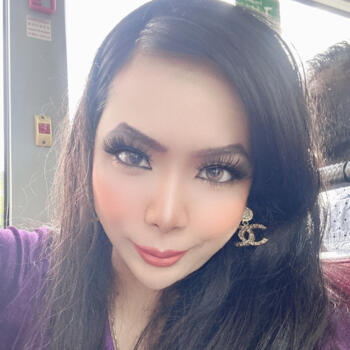 Parent Singapore Island: Alyani