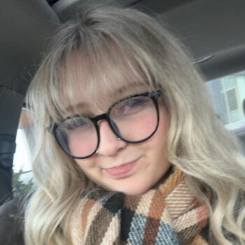 Babysitter Dartmouth: Savannah