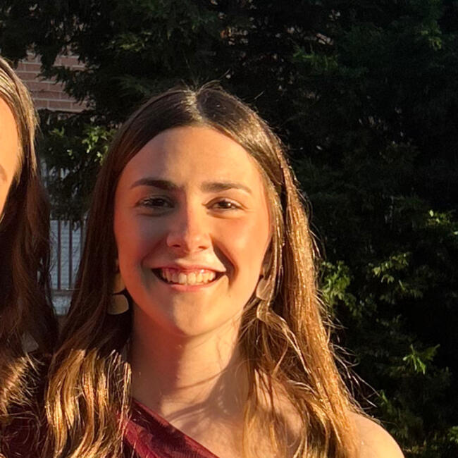 Babysitter in Alcalá de Henares: Lucia