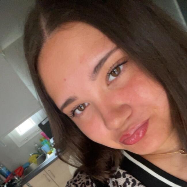 Babysitter in Almere Stad: Fay