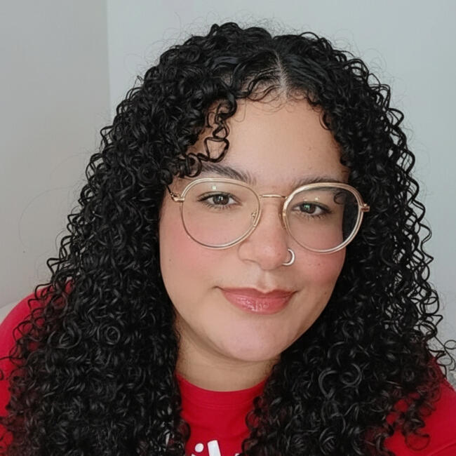 Babysitter in Águas Lindas de Goiás: Ingryd