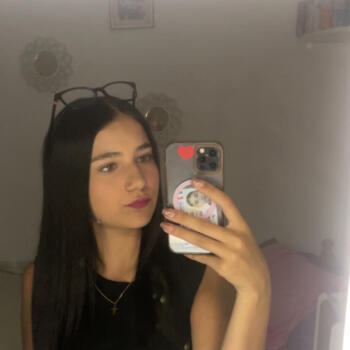 Babysitter in Blanes: Amandine