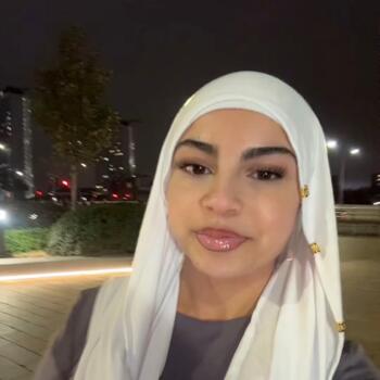 Babysitter in Southall: Noor