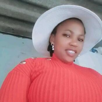 Babysitter in Mpophomeni: Ndoyisile Constance