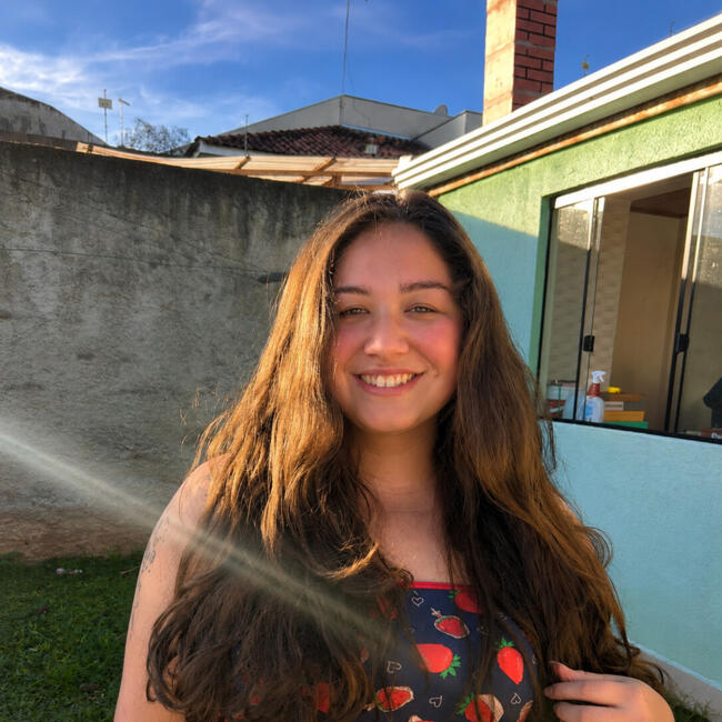 Babysitter in Araucária: Giovana