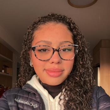 Babá em Lages: Isa