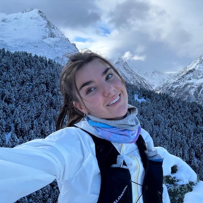 Babysitter in Toulouse: Léa