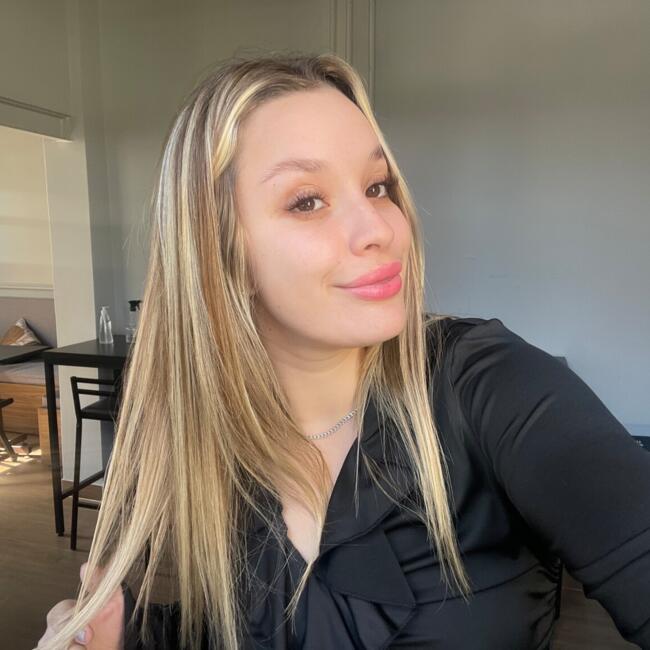 Babysitter in Porto Alegre: Mariana