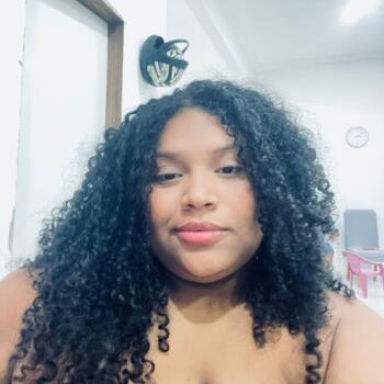 Babysitter in Fortaleza: Tainara