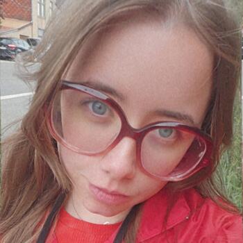 Auklė Šarlerua: Chloé