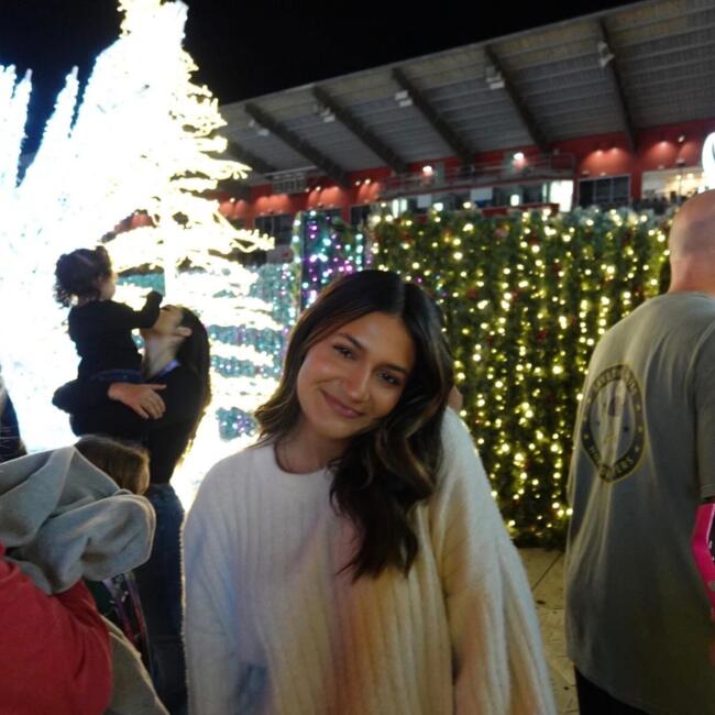 Babysitter in Arvada: Victoria