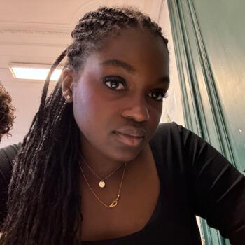 Babysitter in Uccle: Anais