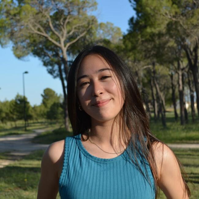Canguro en Murcia: Kaori Lucia