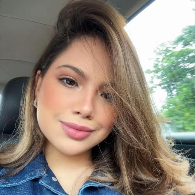 Canguro en Palma de Mallorca: Nathaly Fiorella