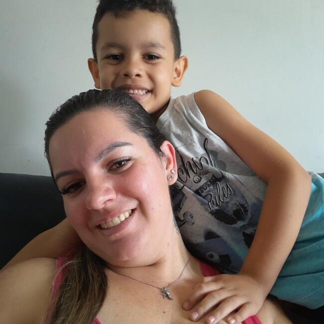 Babysitting job in Quatro Barras: Iracema