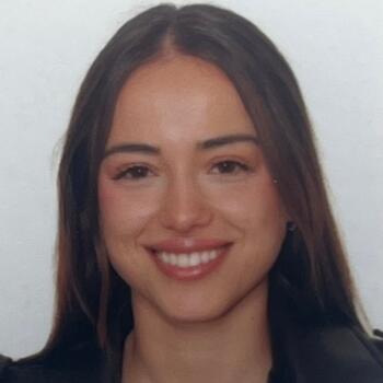 Babysitter in Barcelona: Laia