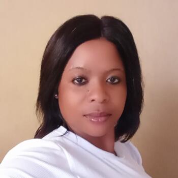 Babysitter in Benoni: Lizzy