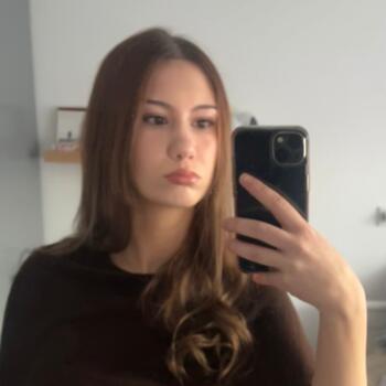 Babysitter in Detmold: Drinesa