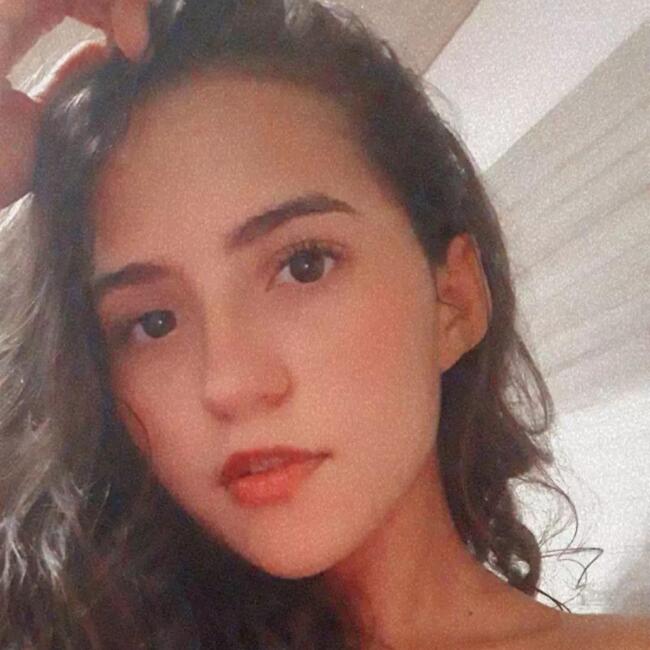 Babysitter in João Pessoa: Anna Letícia