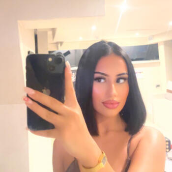 Babysitter in Bagneux: Shiraze