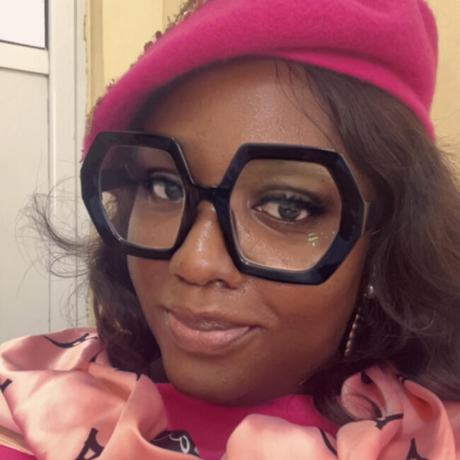 Baby-sitter in Pickering: Joy