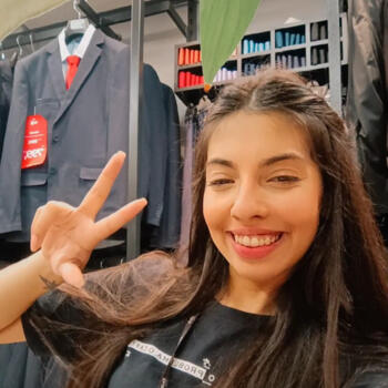 Babysitter in Cotia: Carolina