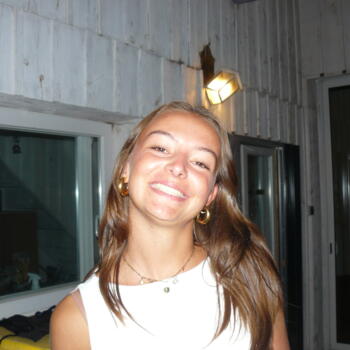 Baby-sitter à Rennes: Clara