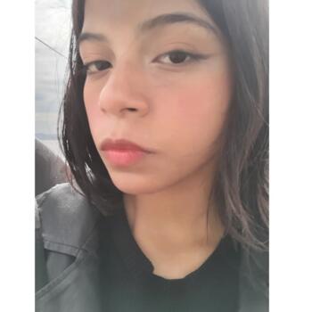 Niñera en Delia: Emily