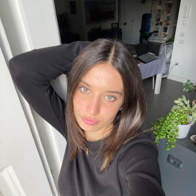 Babysitter in Naples: Giulia