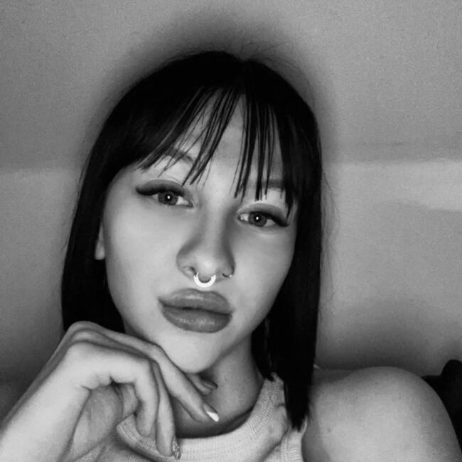 Bébiszitter: Sopron: Dorina