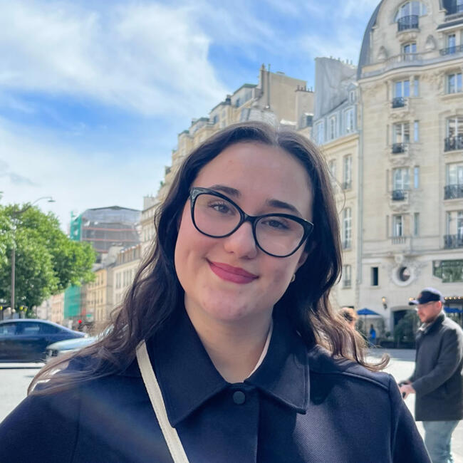 Babysitter in Braine-le-Château: Maria