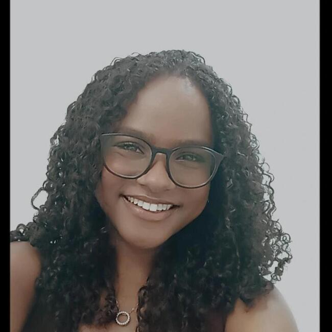 Babá em Salvador: Vitoria Maria