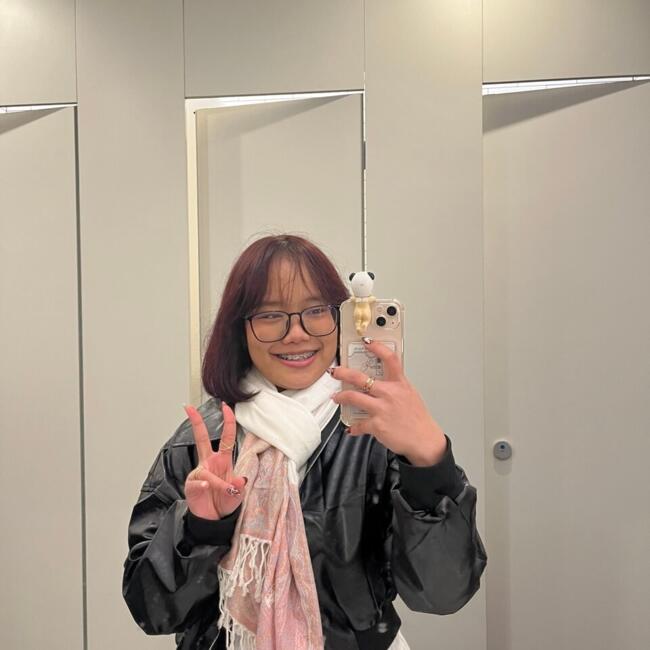 位于Singapore Island的临时保姆: Naw Blessing