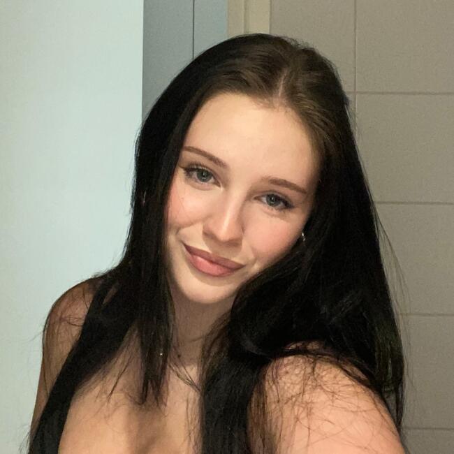 Lastenhoitaja Järvenpää: Viola