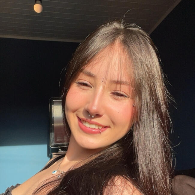 Babá em Curitiba: Maria Eduarda