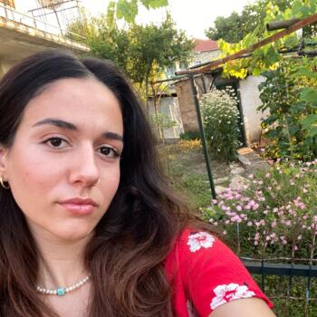 Babysitter in Peristeri: Ελπίδα