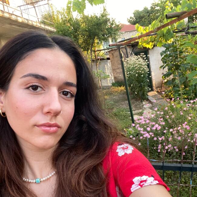 Babysitter in Peristeri: Ελπίδα